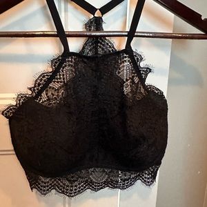 Pink, Victoria’s Secret bra